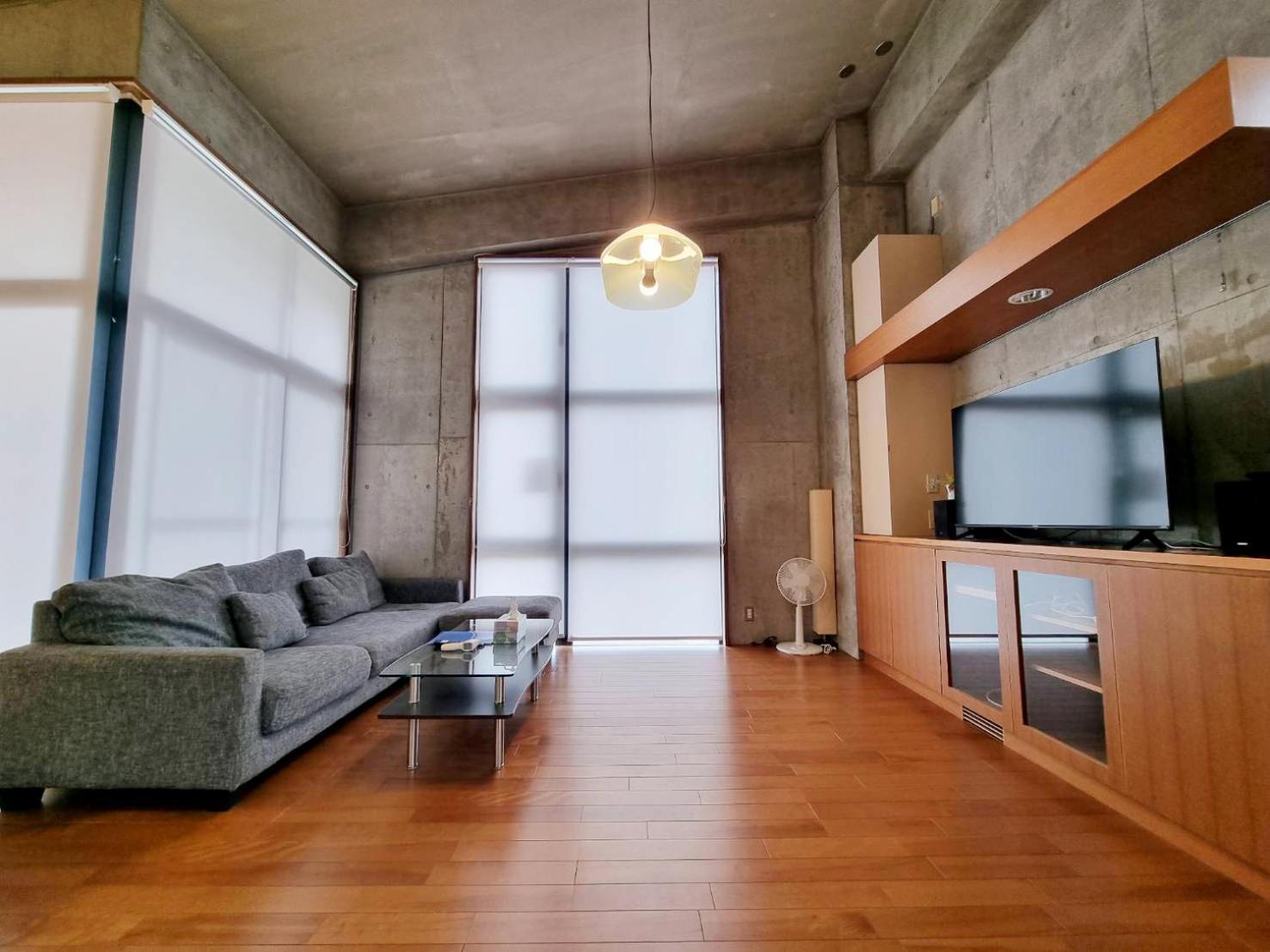 Prism Court Hirai 801 Apartament
